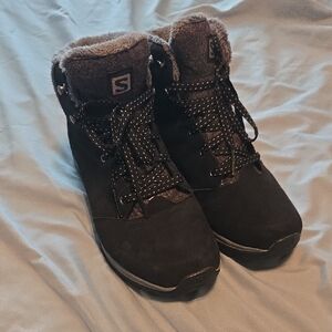 Women's Black Winter Boots